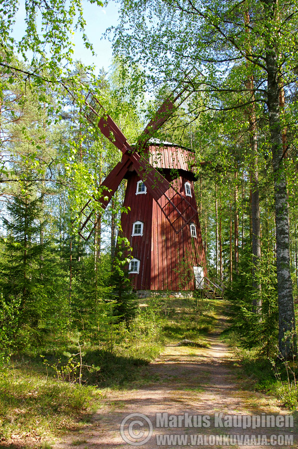 Laurinmäen ulkoilmamuseon tuulimylly. Kuvaaja: Markus Kauppinen