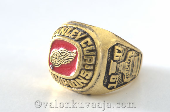 Detroit Stanley Cup Ring Replica